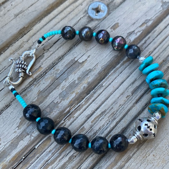 Bracelet handcrafted with Pyrite & Turquoise